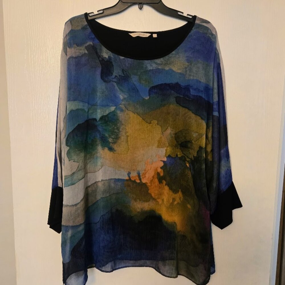 Beautiful Soft Surroundings tunic in swirly blues NWOT Size L‎